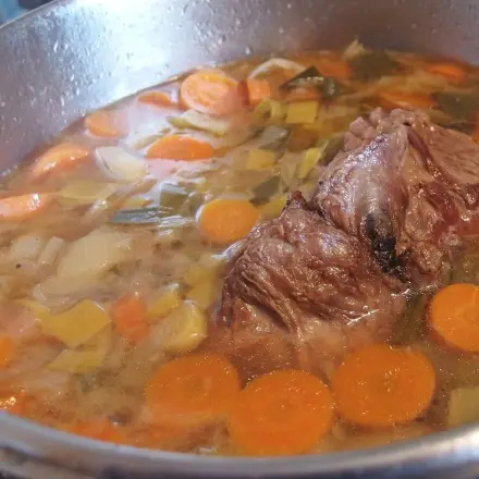 Vielseitig einsetzbarer Dampfdrucktopf