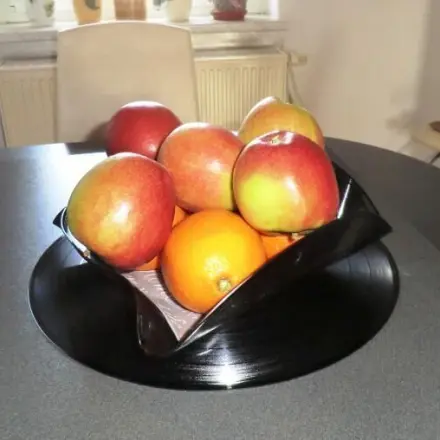 Obstschale aus Schallplatte