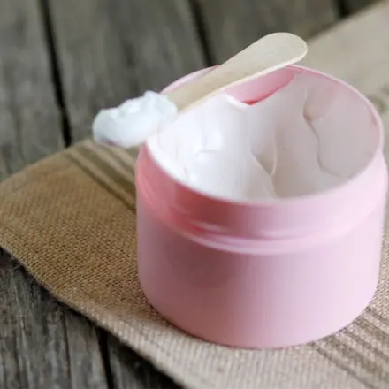 Weniger Keime im Cremetopf