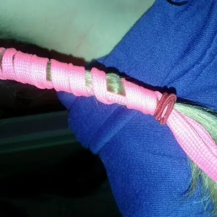 Haare glätten ohne Hitze