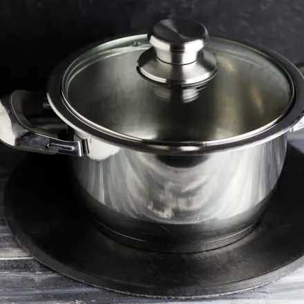 Angelaufene Edelstahltöpfe reinigen