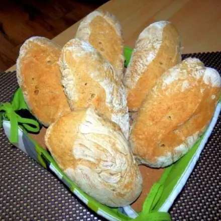 Dinkelbrötchen halb und halb