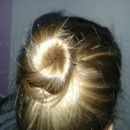 Locken an den Haarspitzen