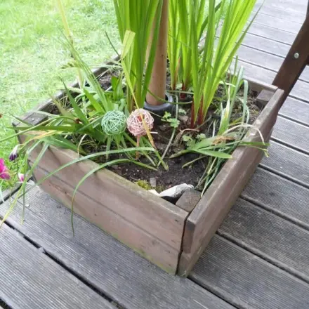 Sonnenschirmständer zum Bepflanzen