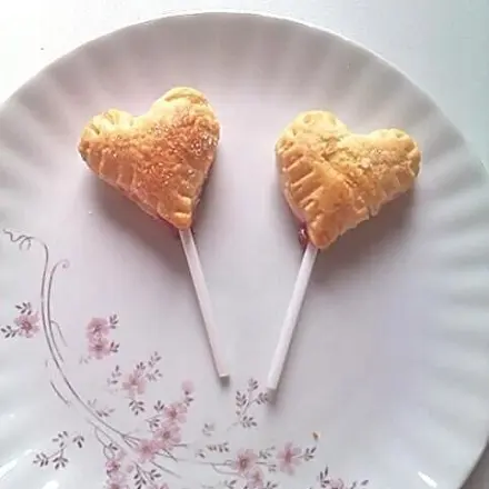 Blätterteigherz am Stiel - Heart Pop