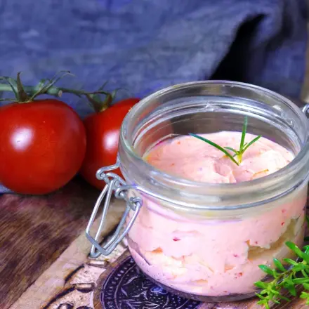 Dip mit Pesto Rosso