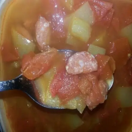 Tomaten-Paprika-Pfanne mit Knackern