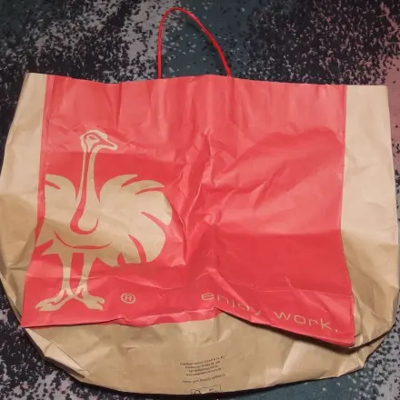 Werbetüten/Einkaufstüten aus Pappe weiterverwenden