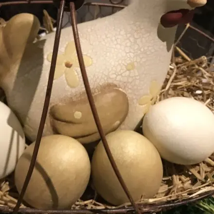 Eier verstecken - sie müssen nicht essbar sein