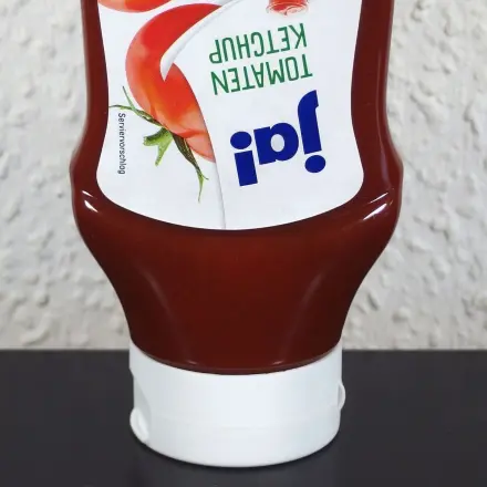 Ketchup aus der Flasche kriegen