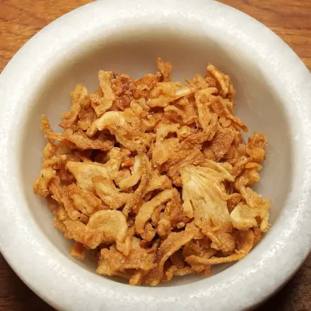 Dänische Röstzwiebeln in Gulasch oder ähnlichem