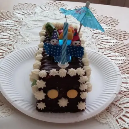 Auto-Kastenkuchen