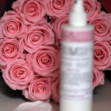 Pickel und Mitesser loswerden - Hautbild verfeinern