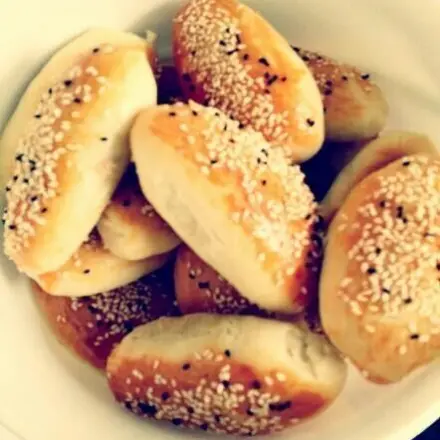 Bogca - gefüllte türkische Brötchen