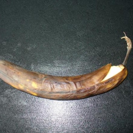 Frisch gekaufte Bananen im Kühlschrank haltbar machen