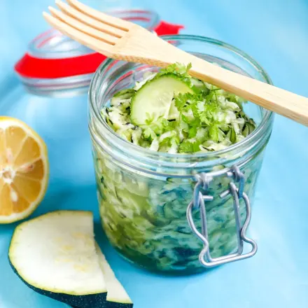 Gurken-Zucchini-Salat