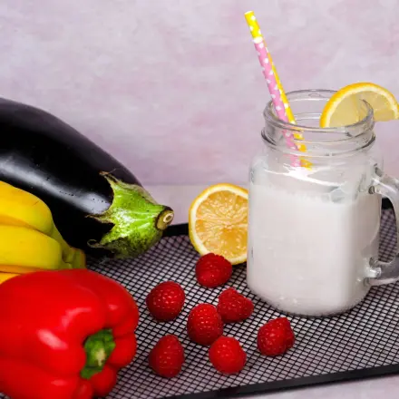 Schnelles Sommergetränk - gesunder Cocktail