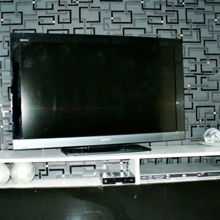 Kabel am Fernseher verstecken