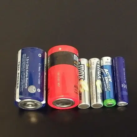 Alle Batterie-Arten aufladen