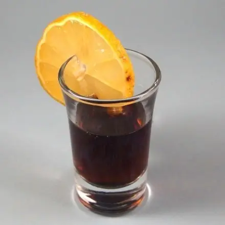 Ramazzotti mit Zitrone
