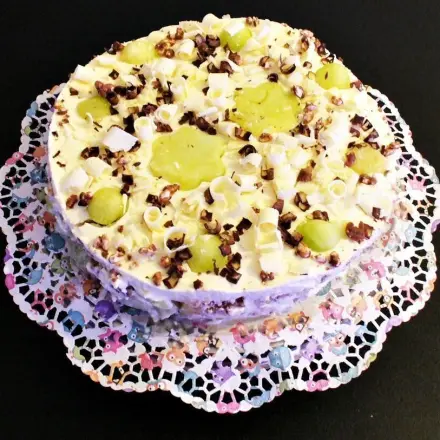 Sommerliche Mascarpone-Melonentorte auf Reiswaffelboden