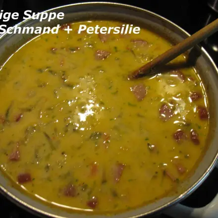 Schnelle Zucchini-Tomaten-Suppe - heiß oder kalt