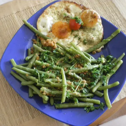 Einfache Mahlzeit aus Resten