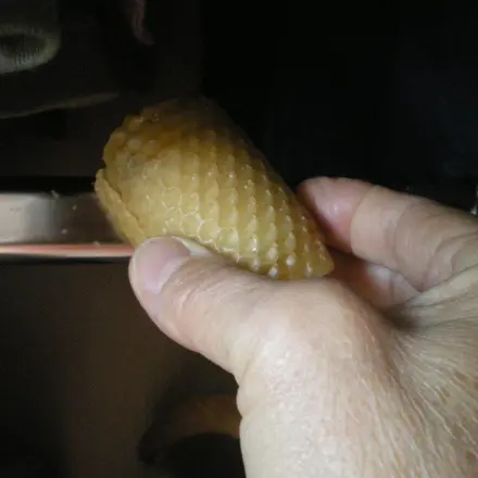 Kleiderstange: Bügel geräuscharm verschieben