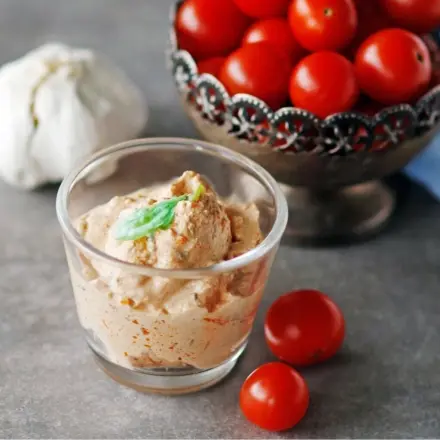 Tomaten-Dip oder Brotaufstrich