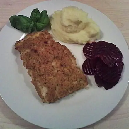 Seelachsfilet in Walnuss-Kräuterkruste