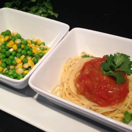 Spaghetti mit Tomaten-Chutney - vegan