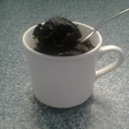 Veganer Mikrowellen-Brownie auf Vorrat