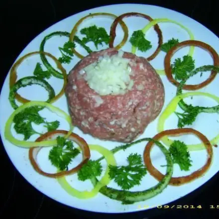 Garnieren: Bunte Zwiebelringe