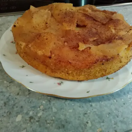 Glutenfreier Apfel-Mandelkuchen aus dem Schnellkochtopf