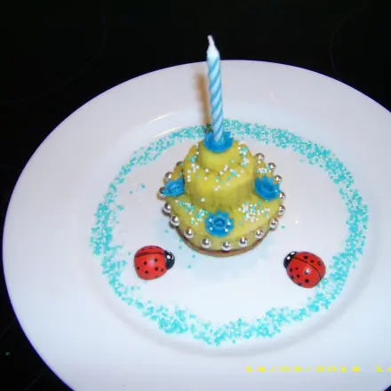 Mini-Marzipan-Törtchen