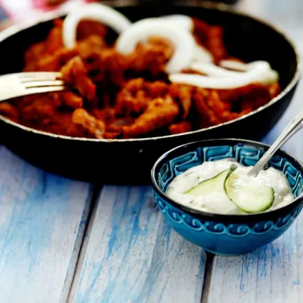 Joghurt-Dip zu Gyros - Alternative zu Zaziki