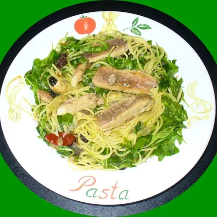 Spaghetti mit Sardinen und Rucola