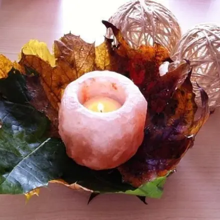 Dekoschale aus Herbstlaub basteln