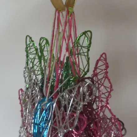 Dekohänger ohne Verknoten aufbewahren