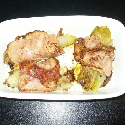 Chicoree in Schinken-Käse-Soße