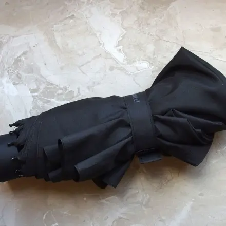 Regenschirm wieder bekommen