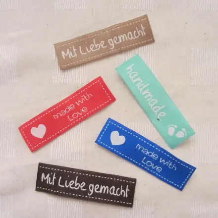 Namensetiketten unterstreichen ein Unikat