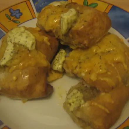 Käsebrötchen mit Füllung