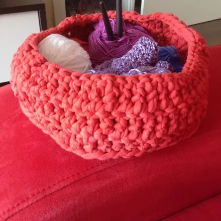 Korb aus Jersey Betttuch häkeln