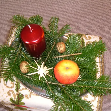 Adventsgesteck länger haltbar