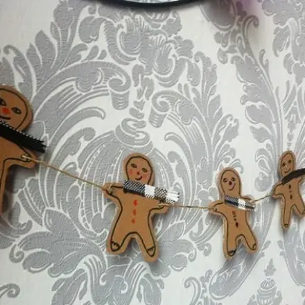 Lebkuchenmann Girlande aus Pappe