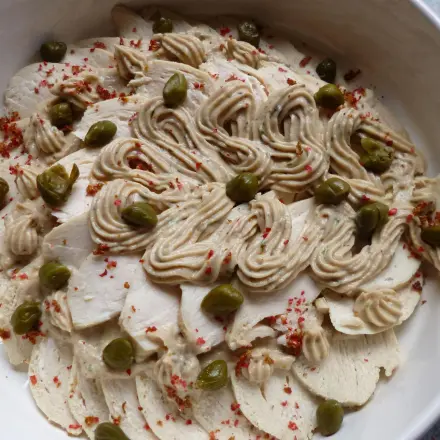 Vitello Tonnato mit Hähnchenbrustfilet