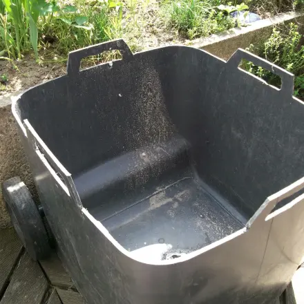 Große Blumenkübel günstig und praktisch