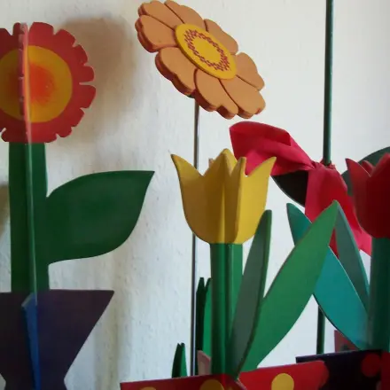 Der Frühling wird eingeladen - Frühlingsgesteck