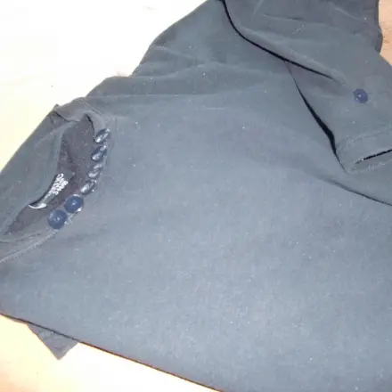 Sweatshirt weiblicher gestalten